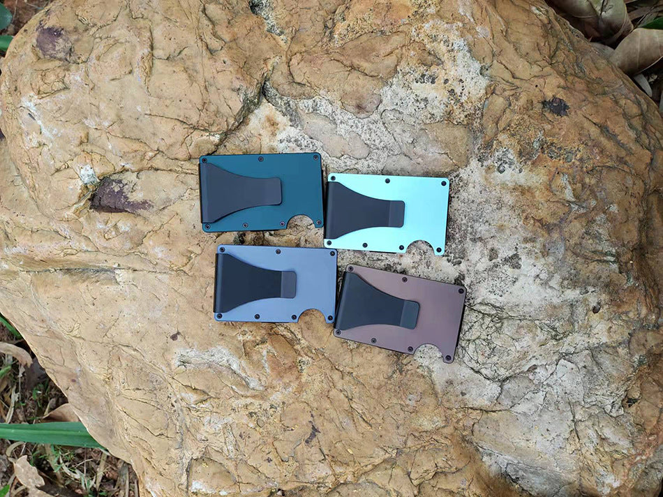 Lightweight RFID card holder image 8