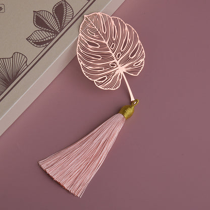 Premium metal bookmark with eco-friendly packaging