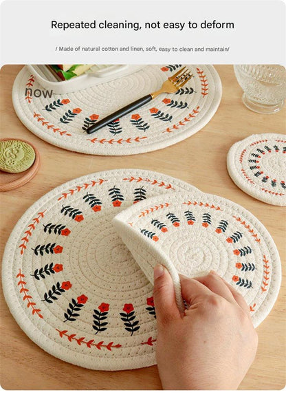 Stylish dining table protective mats