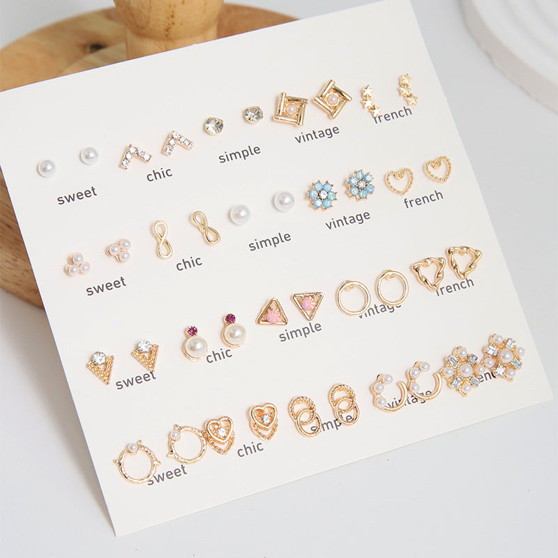 Stunning Pearl Earrings Set Image 2