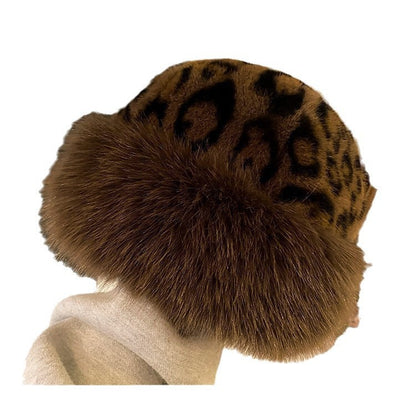 fashionable warm hat for winter