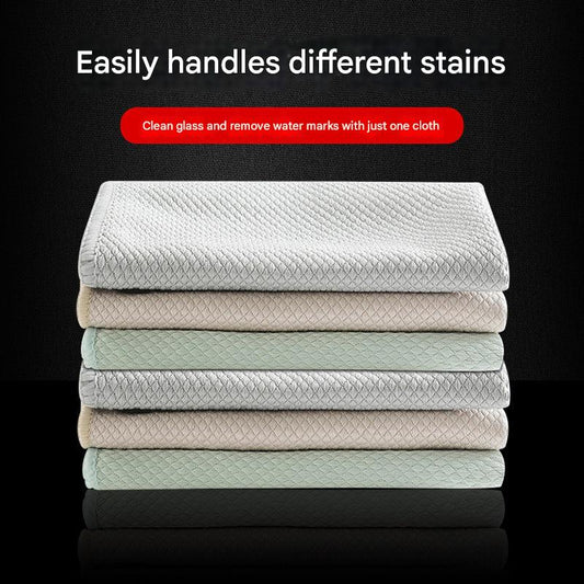 Set of Three Cleaning Towels Image 7