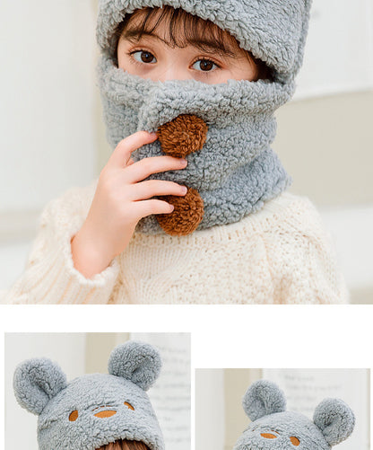 Soft polyester bear hat for winter - image 7