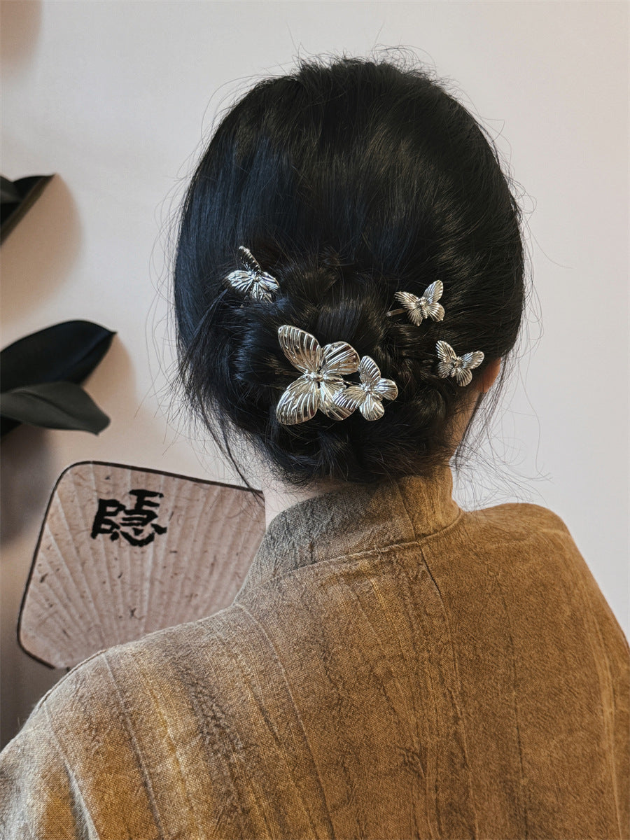 Elegant Metal Butterfly Hair Clip - Gold