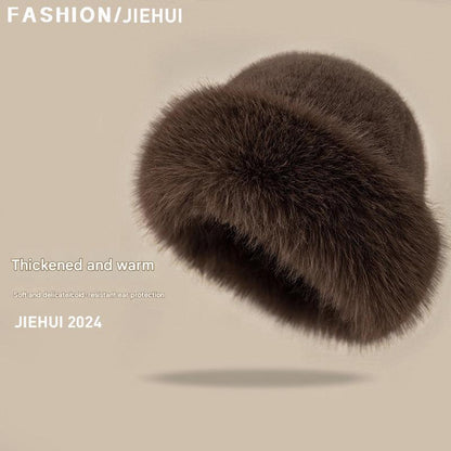 fashionable warm hat for winter