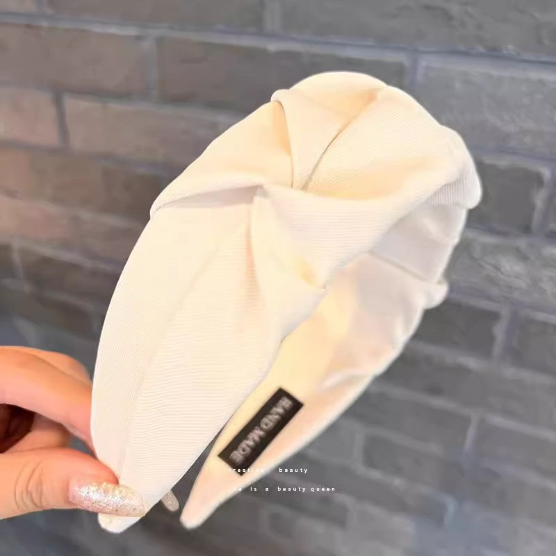 Stylish wrinkled wide hairband black