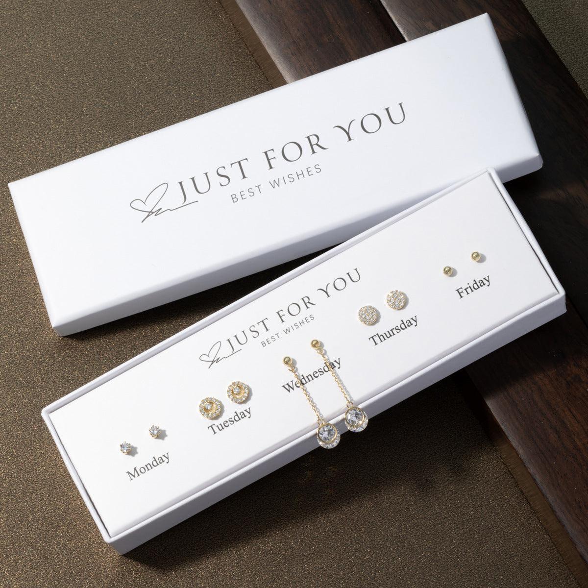 elegant gift box earrings image 8