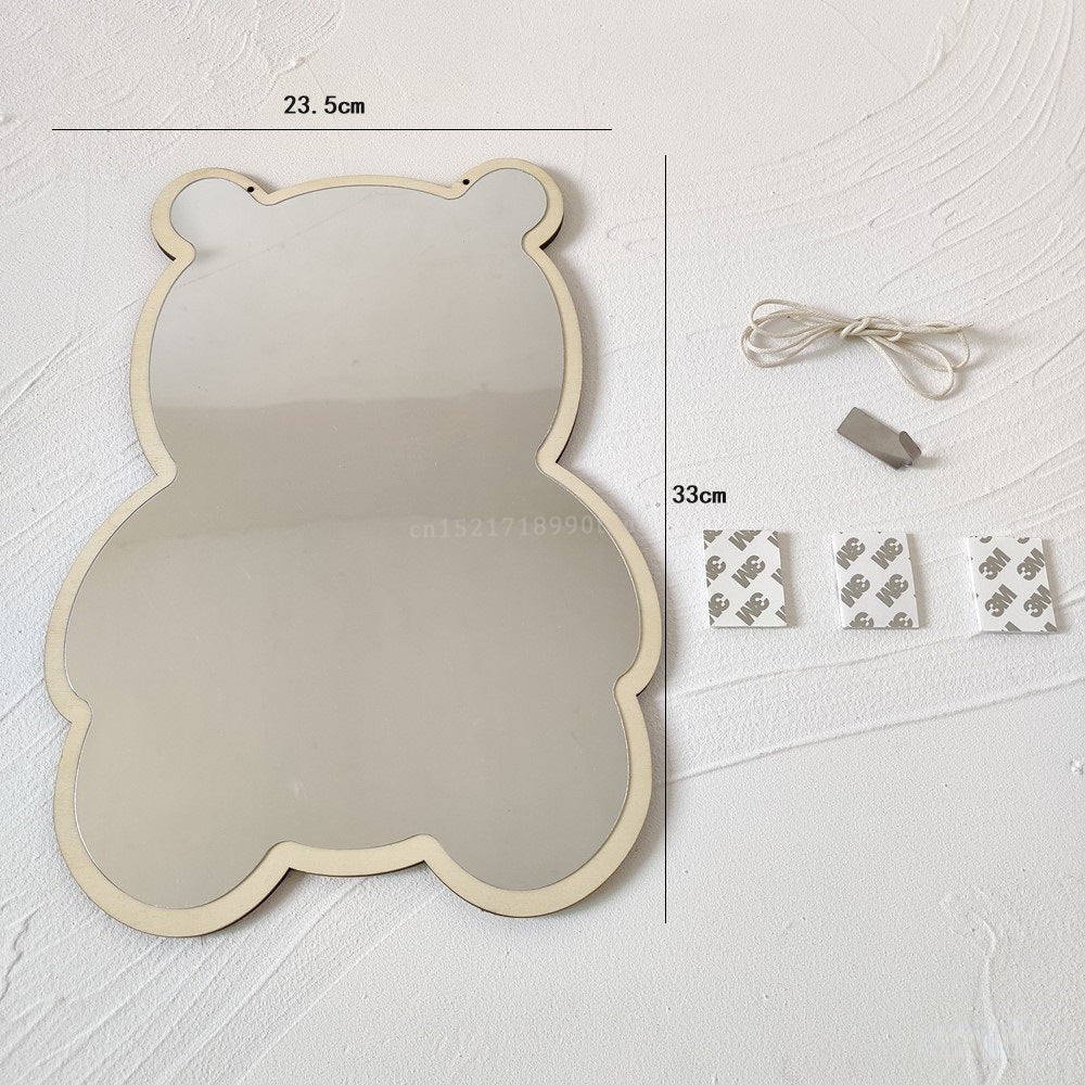 Bear themed decorative mirror for kids