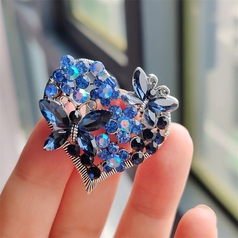 Butterfly Heart Brooch Stylish Design Image 2