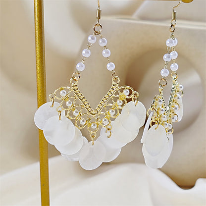 Chic Vintage Shell Tassel Earrings image 3