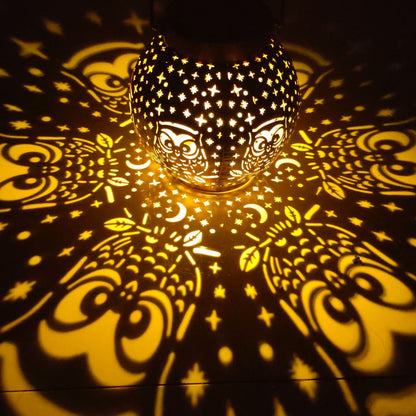 Solar outdoor waterproof courtyard light with owl projection