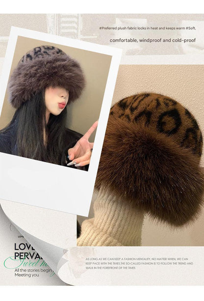 fashionable warm hat for winter