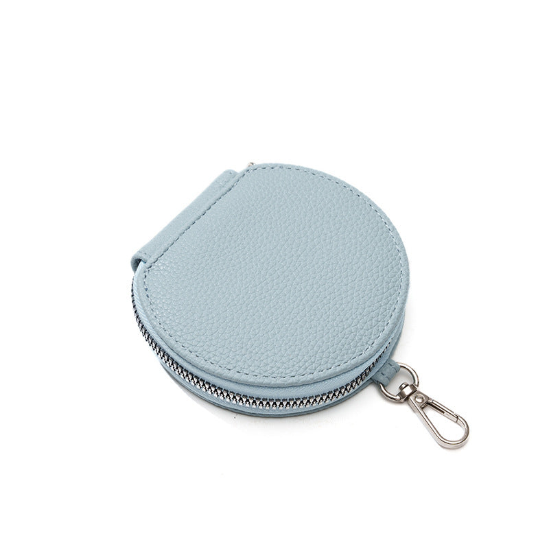 Casual use of sling bag image 9