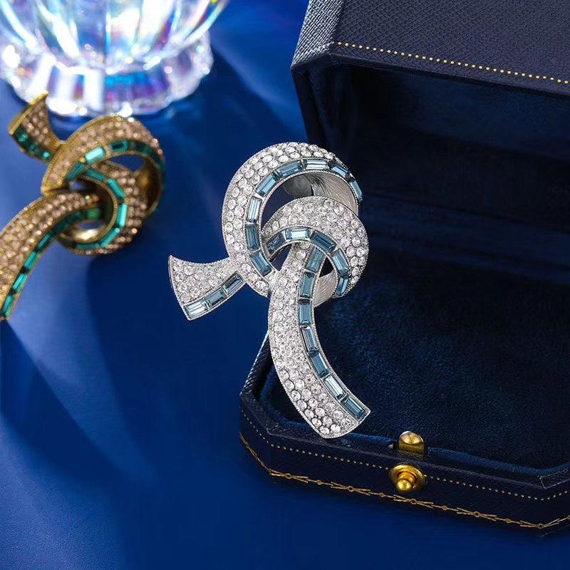 Shiny Zinc Alloy Bow Brooch - Image 9