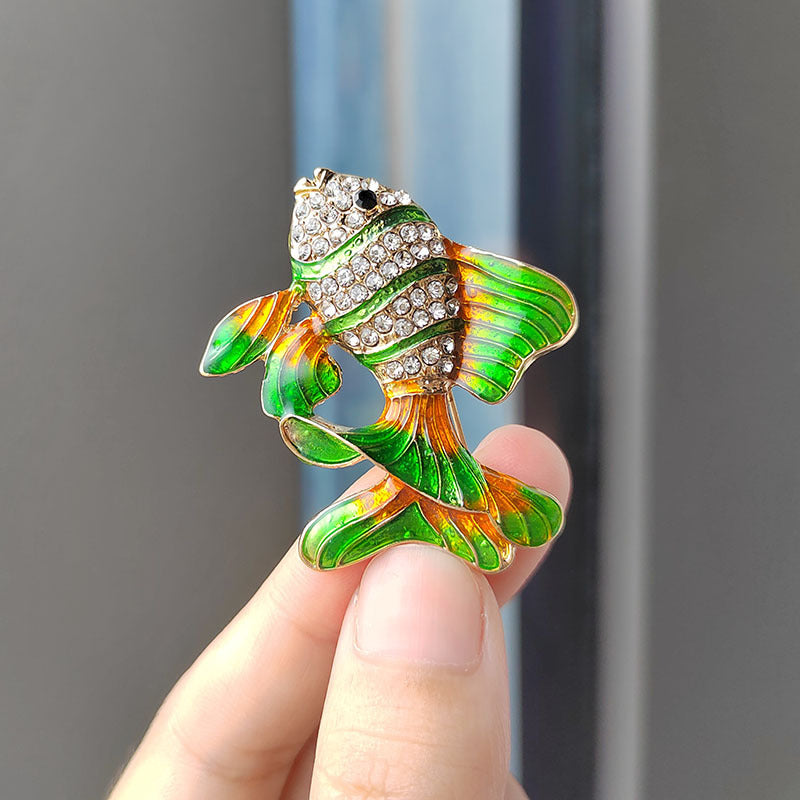 Tropical fish brooch pin blue