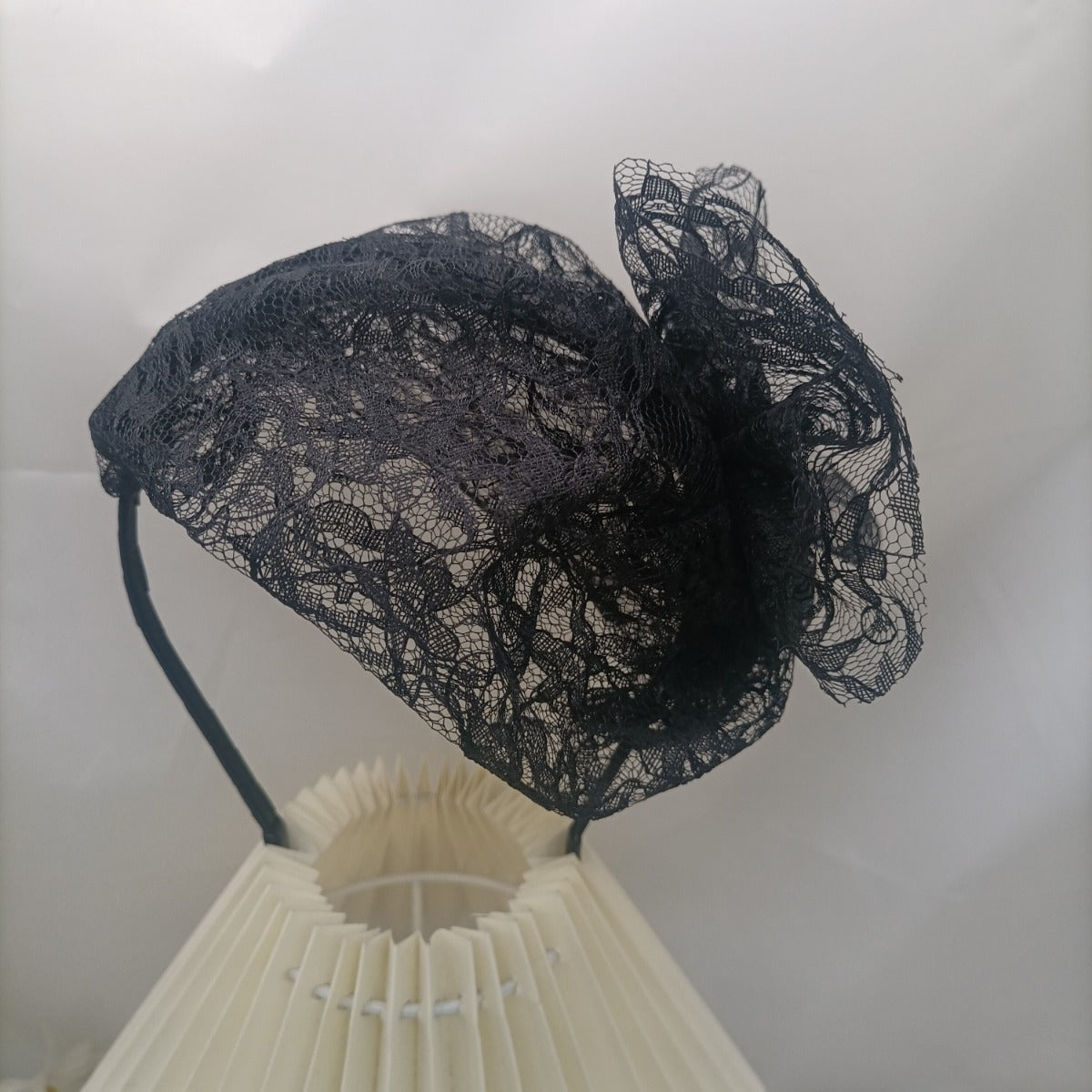 Versatile Hat Headband in Black Image 7