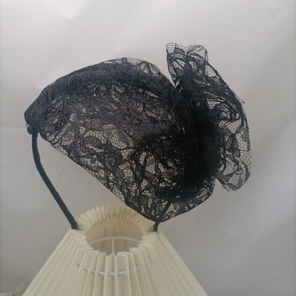 Versatile Hat Headband in Black Image 7