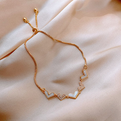 Stylish star-shaped cat eye stone bracelet for women
