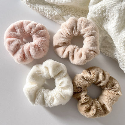 Comfortable plush hair accessory for kids in white