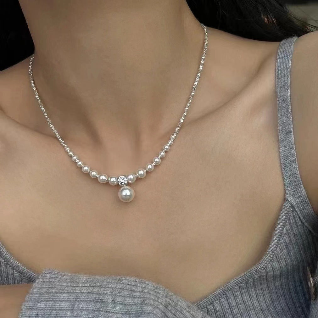 Elegant Pearl Bow Choker Necklace Image 2